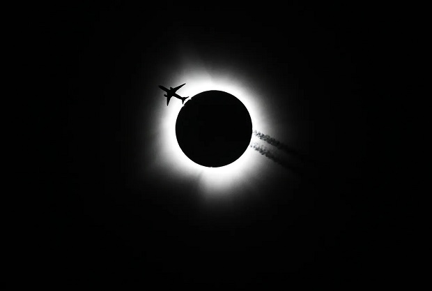 eclipse-8-april-2024-1.jpg (18 KB)