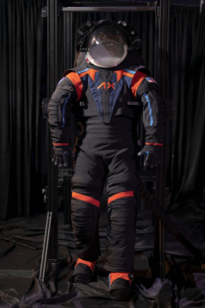 axiom_spacesuit-1