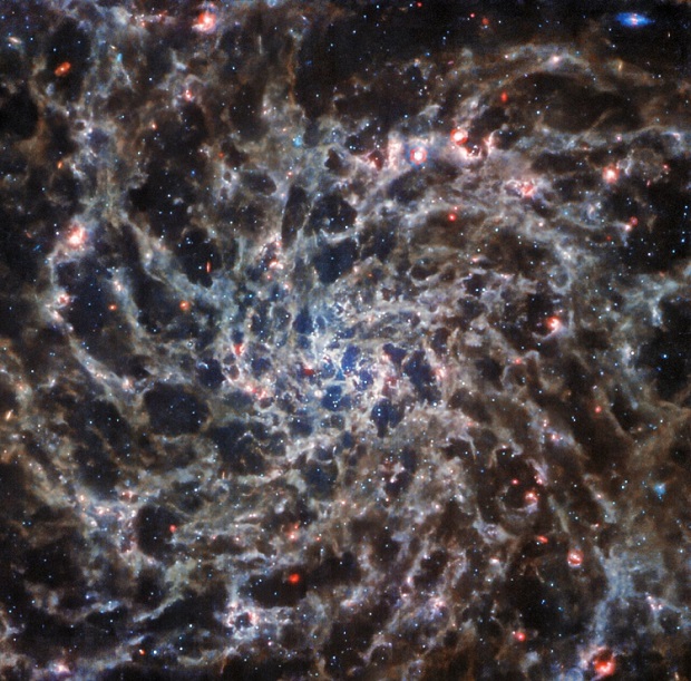 james-webb-galaxy.jpg (173 KB)