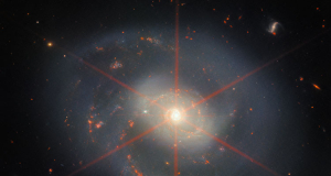 Фото с новогодним настроением от Джеймса Уэбба: Телескоп сделал красивый снимок галактики NGC 7469