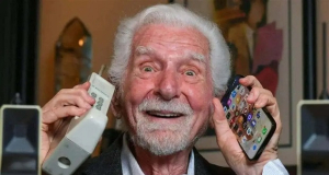 94-летний изобретатель первого мобильного телефона каждый год покупает новый iPhone: Какие функции он использует?