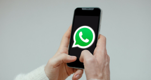 The long-awaited feature of editing messages appears in WhatsApp for iPhone