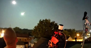 В небе Испании взорвался астероид (видео)