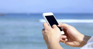 How to avoid smartphone overheating in hot weather? Expert advice