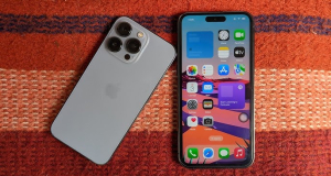 How to identify a fake iPhone?