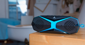 How to choose a portable speaker in 2025: A guide for music lovers