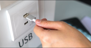 Why public USB charging stations are dangerous and how hackers can steal passwords through them