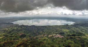 Bosumtwi Crater in Ghana: Why does this meteorite impact crater need to be protected?